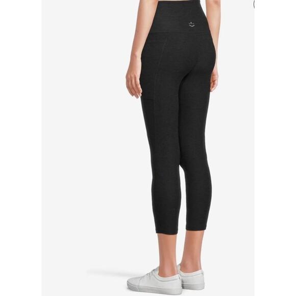 Beyond Yoga Space Dye Out Of Pocket High Waisted Capri Leggings Black Sz L NEW - Picture 5 of 13